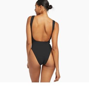 vitamin A size 8/m Mika One Piece NWT